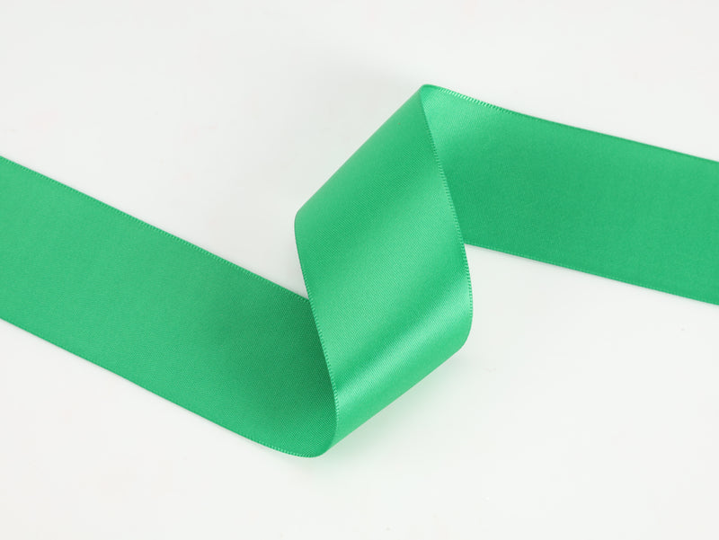 1 1/2" Double Face Satin Ribbon | Emerald (580) | 50 Yard Roll